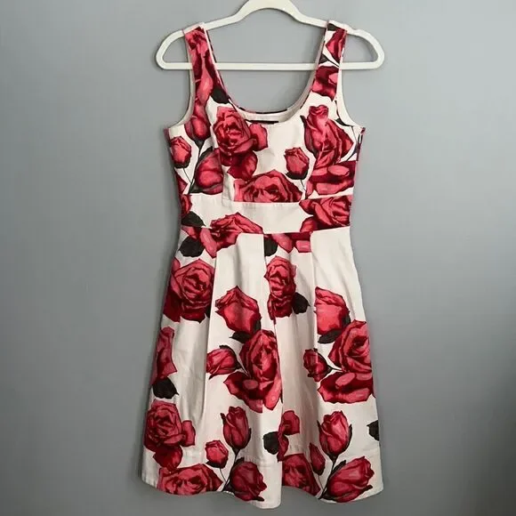 White House Black Market Women’s 4 floral sleeveless dress - Picture 2 of 14